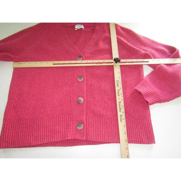 Old Navy Women’s Large Tall Pink Ribbed Knit Button-Front Cardigan - Picture 5 of 6